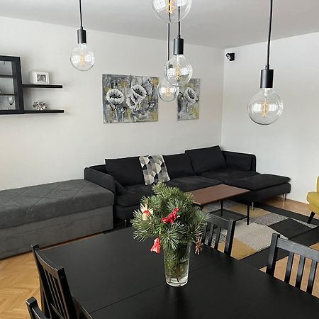 Apartman Stefanik Poprad Esterno foto